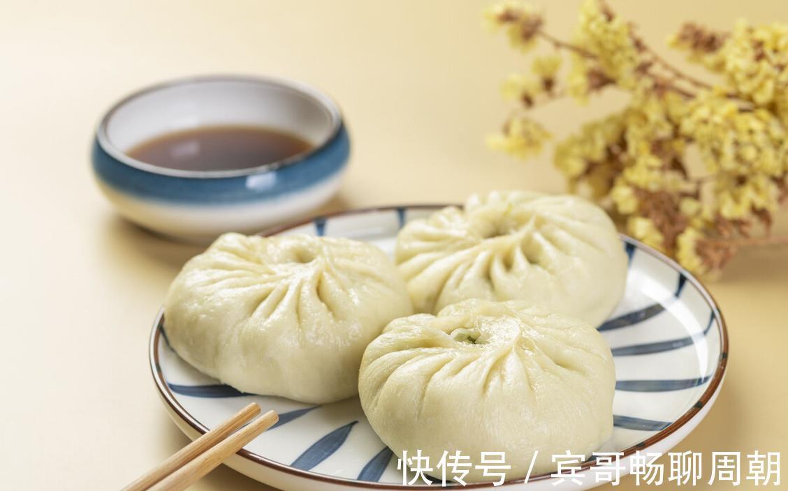 诀窍|蒸包子,不要直接上锅,谨记3个诀窍,包子蓬松暄软,出锅不塌陷