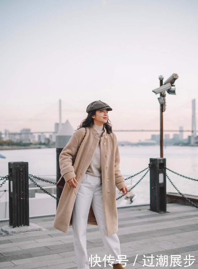 女人过了50岁,穿大衣要牢记这“3不要”,不然再贵都像地摊货