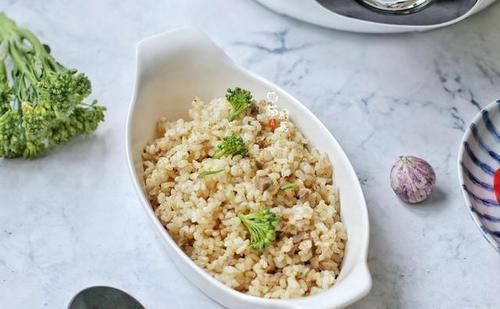 减脂餐|减脂最狠的主食，55岁大妈每天都吃它，减重20斤，年轻不止20岁