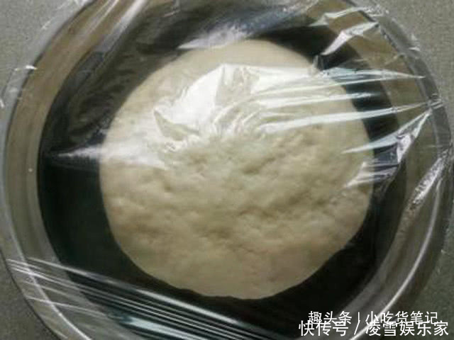 面团|吃货教你大饼冷却后不变硬的方法,只需要一招,再不用吃冷饼子了