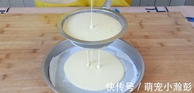 美味|一袋牛奶加三个鸡蛋,教你做美味小吃,学会了天天吃都不腻,香