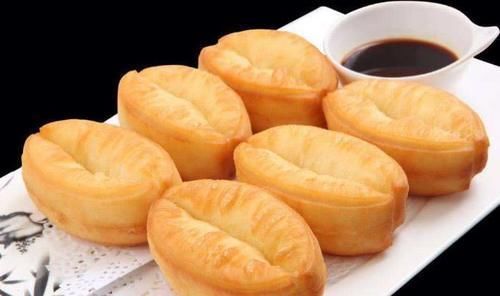 减肥|女生要想减肥成功,“4黄”贪吃不得,长肉很迅猛,吃一顿毁一天