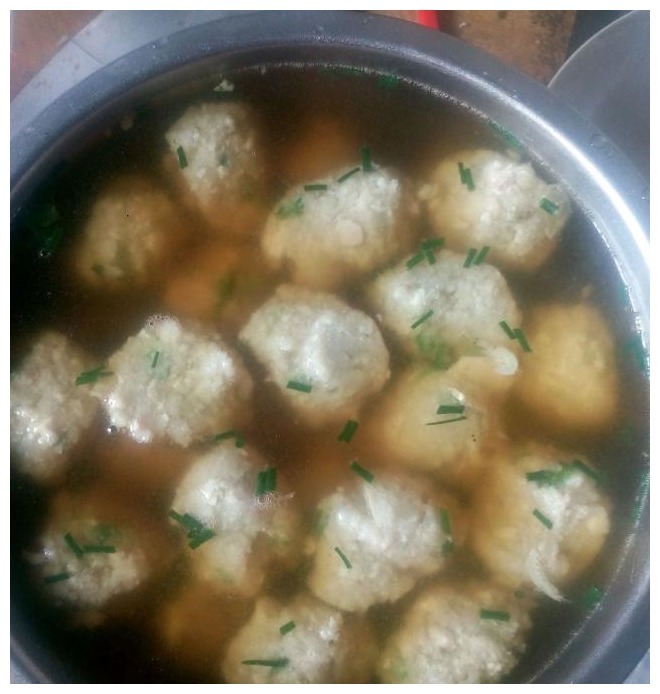在家煮肉丸汤，注意不要放这味“调料”，不仅健康又美味