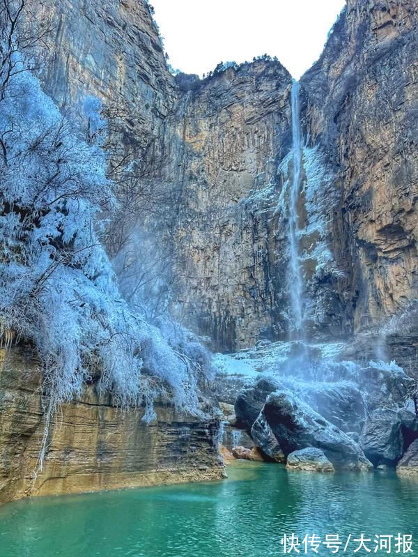 冰凌|又是“榜一”的云台山，迎来了初冬冰凌景观｜组图