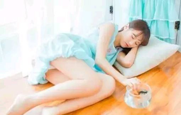 粗暴|最伤女性“隐私部位”的行为,男人只顾着享受,严重会致不孕不育