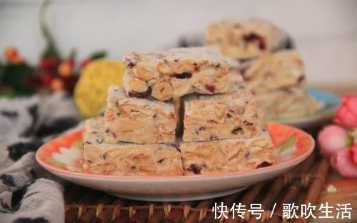 零食|网红零食雪花酥，其实自己在家也能做，甜而不腻，香酥可口