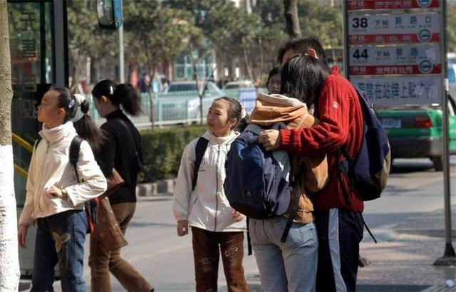 数字|小学生数字情书走红,用十个数字写出情真意切,老师:我很佩服