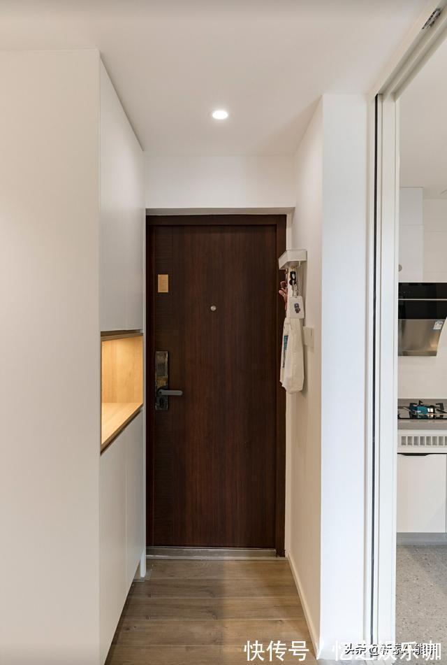 玄关|看了她家才知道,这才是年轻人想要的效果,简洁漂亮又实用