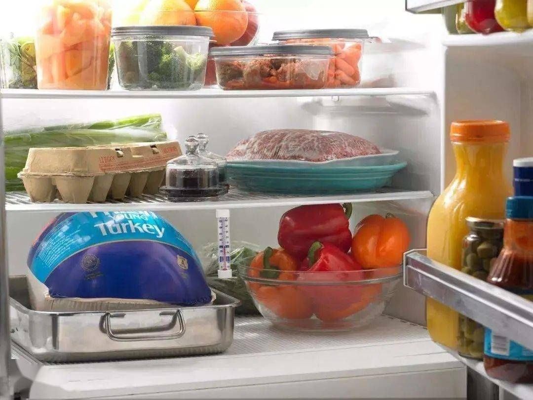  放进冰箱|饭菜一定要等凉了才能放冰箱吗?其实应该这样做......