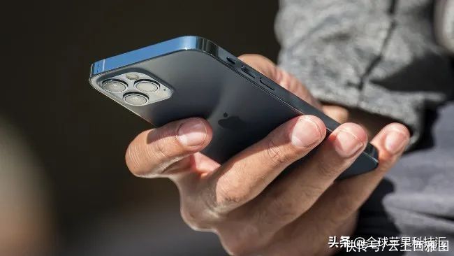 立讯精密|iPhone 13量产/武汉将迎来第一家Apple Store/苹果回应隐私争议