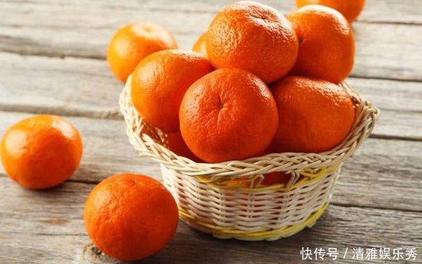 橘子皮和食盐放一起泡水,喝一次能省好几百元,解决男女的大难题