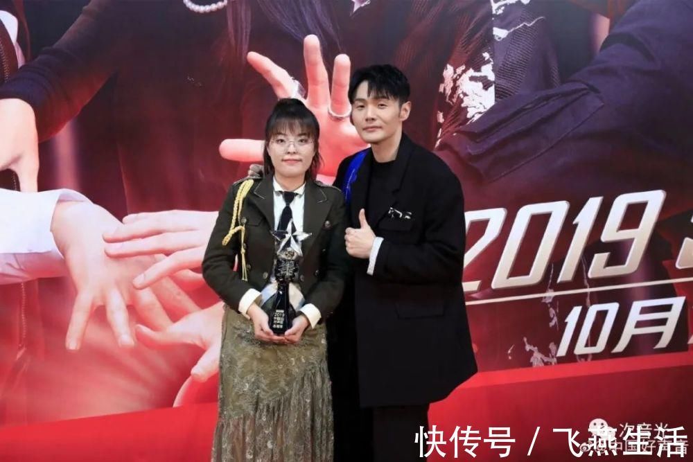 《中国好声音2020》在单依纯眼里是比赛,在李健眼里却是“危险品”