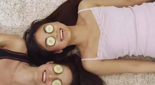 眼纹|去黑眼圈、眼纹有妙招,省下一大笔眼霜钱!