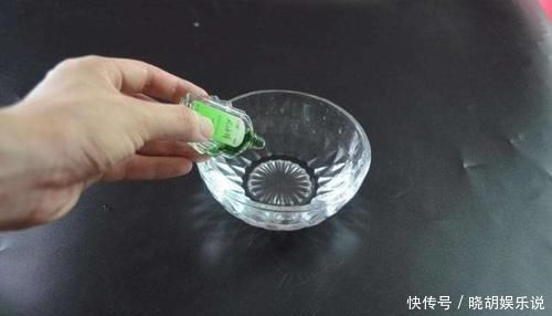 起床|睡前将“风油精”滴进身体此处,第二天起床后,效果非常明显