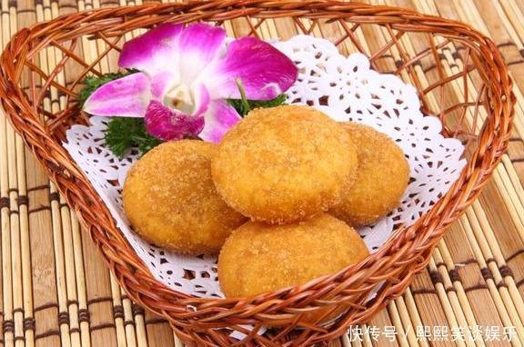 南瓜小饼|一块南瓜+一碗糯米粉,不煎、不炸、不烤,不油不腻、香甜软糯