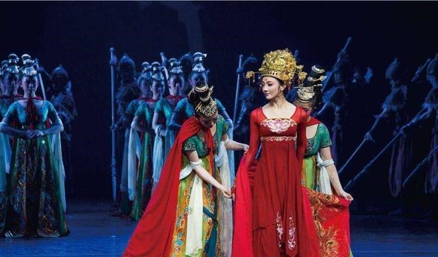 唐朝|唐朝为什么灭亡,无疑是这3个原因,其中一点最重要!