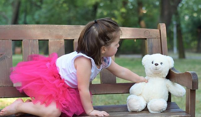 童伶|1岁孩子患上“脑瘫”,只因枕头下这个不起眼的东西