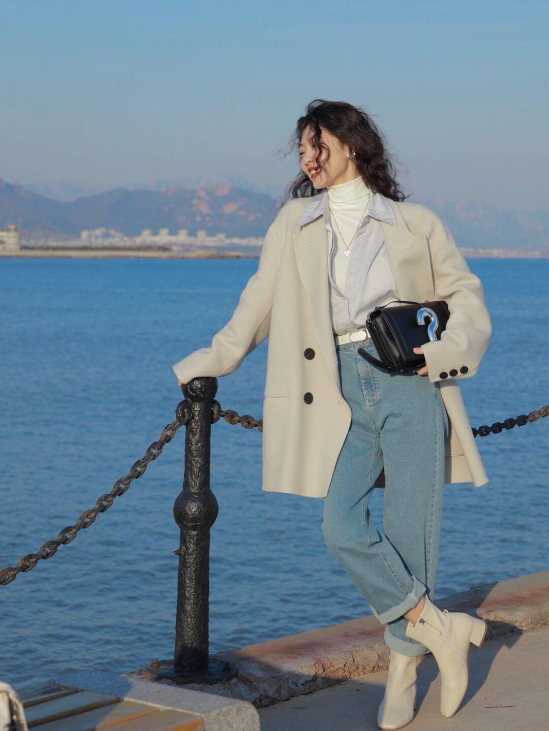 层次感|秋季外套怎样穿出层次感?学会这3点,跟臃肿说拜拜