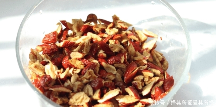 生姜|入夏后，最该吃的就是它，早上冲一碗，补气血，精神一整天