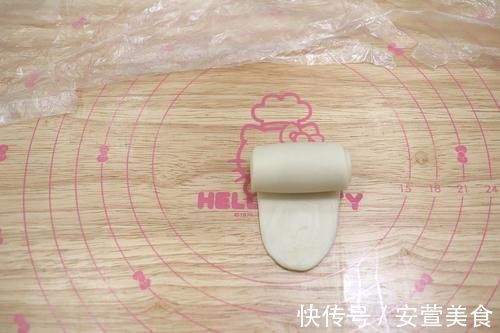 快过年了，教你用1块面做3种酥皮点心，菊花酥桃花酥漂亮又好吃