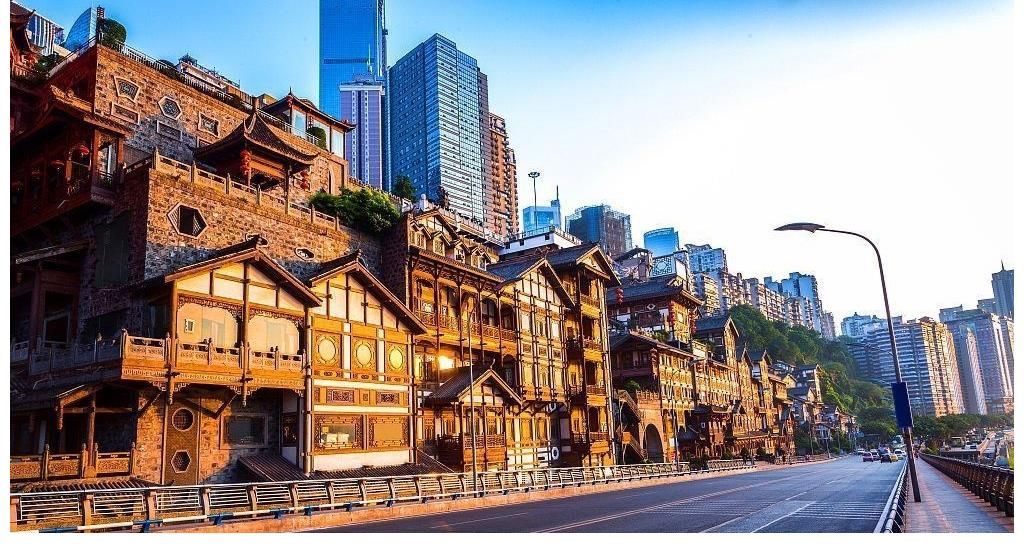 套房|在重庆买房，你觉得自己一生需要几套房？刚需买房应该怎么办呢？