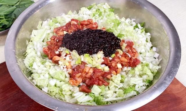 立冬后，最该吃的不是萝卜，而是它，一次买10斤，蒸包子吃真香