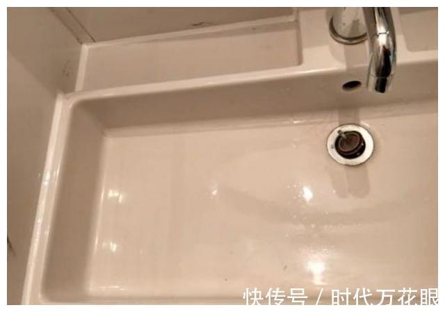 玻璃胶|卫生间装修别用玻璃胶,如今都流行用它代替,环保效果还好