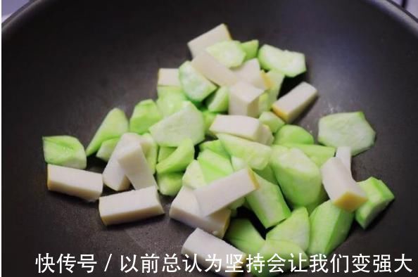 谷壳|脂肪最怕这汤，早晚喝一些，清肠刮油，肚腩消失了，腰围瘦回S码