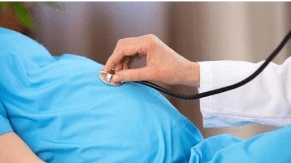 妈妈|产妇刚生完宝宝,忽然一句“想上厕所”,医生大喊:准备手术