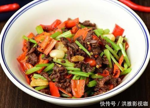 滑嫩|炒牛肉时别直接下锅,多加点东西,牛肉滑嫩爽口,怎么炒都不柴