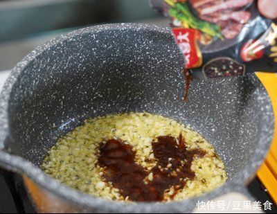 黑椒鸡翅|黑椒鸡翅·高端正宗的黑胡椒的味道,咬出颗粒来
