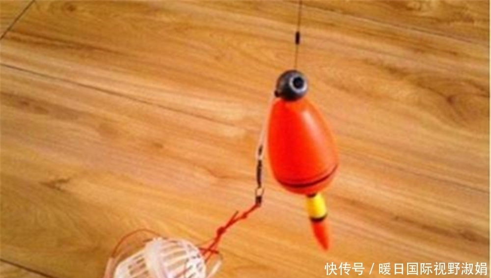 抛竿|夏天远投浮漂鲢鳙,可以用这样的钓法,“专攻”大体型鲢鳙