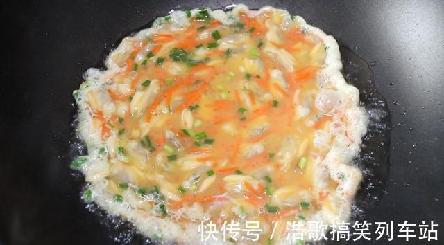 炒鸡蛋|炒鸡蛋谁都会做,想把鸡蛋炒好吃有窍门,加上它,鲜掉眉毛