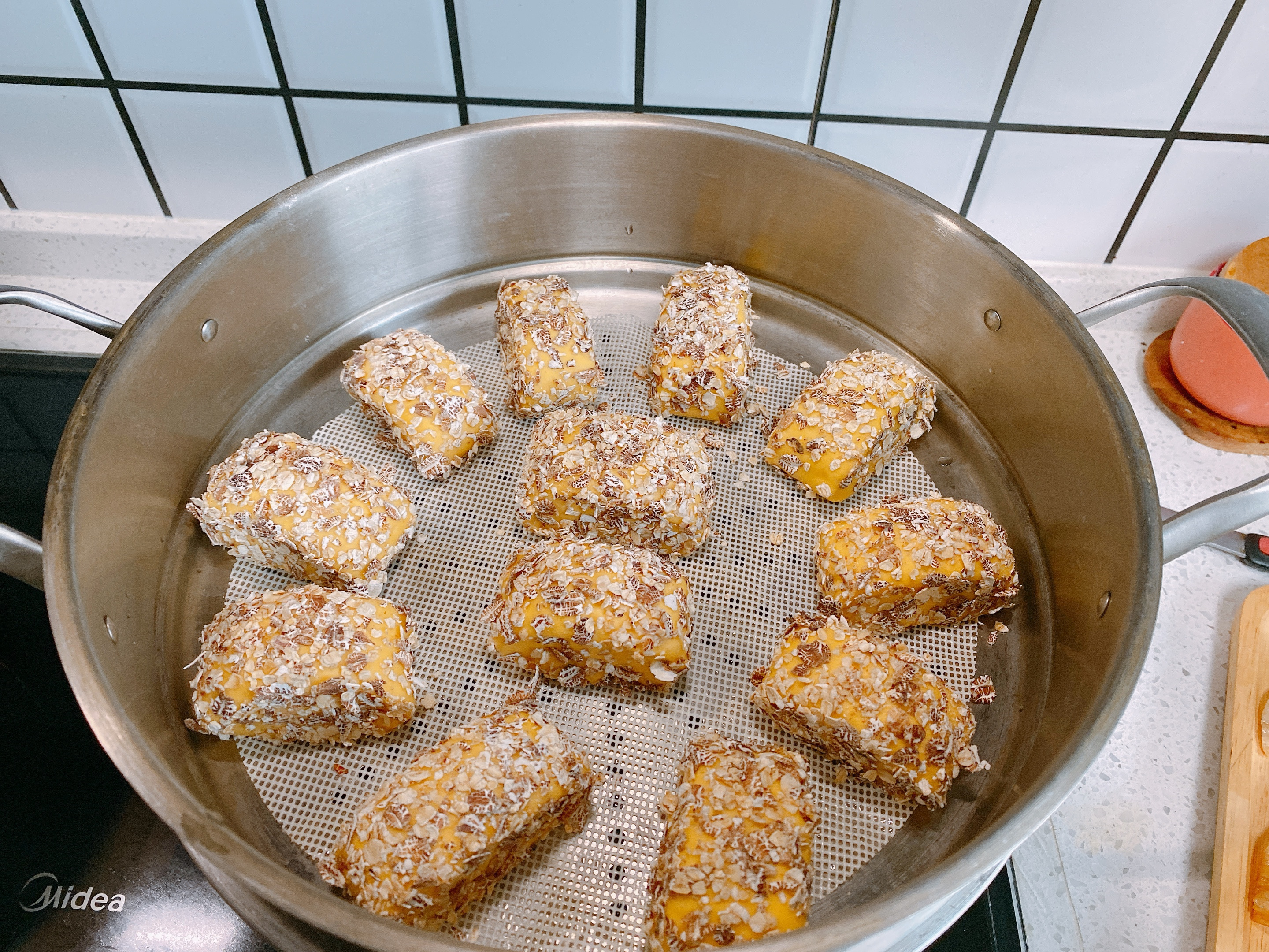 南瓜和燕麦搭配，无水无油好吃易消化，老少皆宜，减肥朋友的福音！