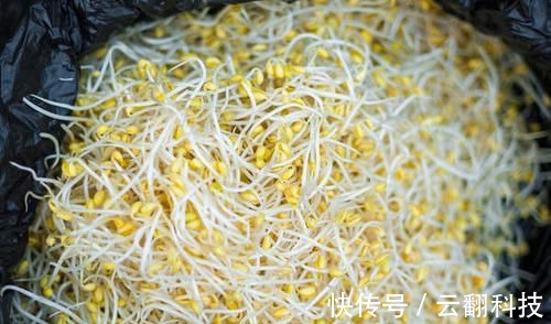 粉条一炒就成团?厨师长分享窍门,加上这1步,爽滑入味不成团