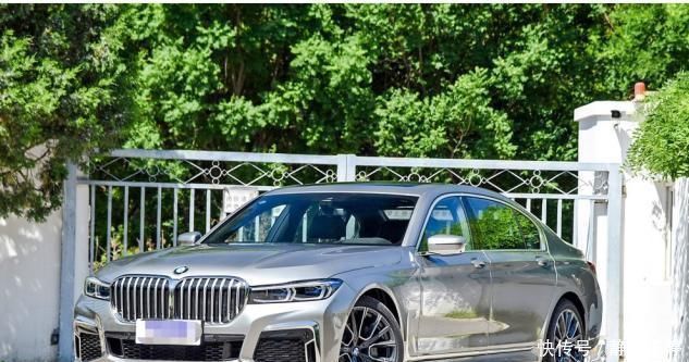 宝马是真的豁出去了 长5米3提速6秒 一口气降万成 销量王 豪车 中年 高薪