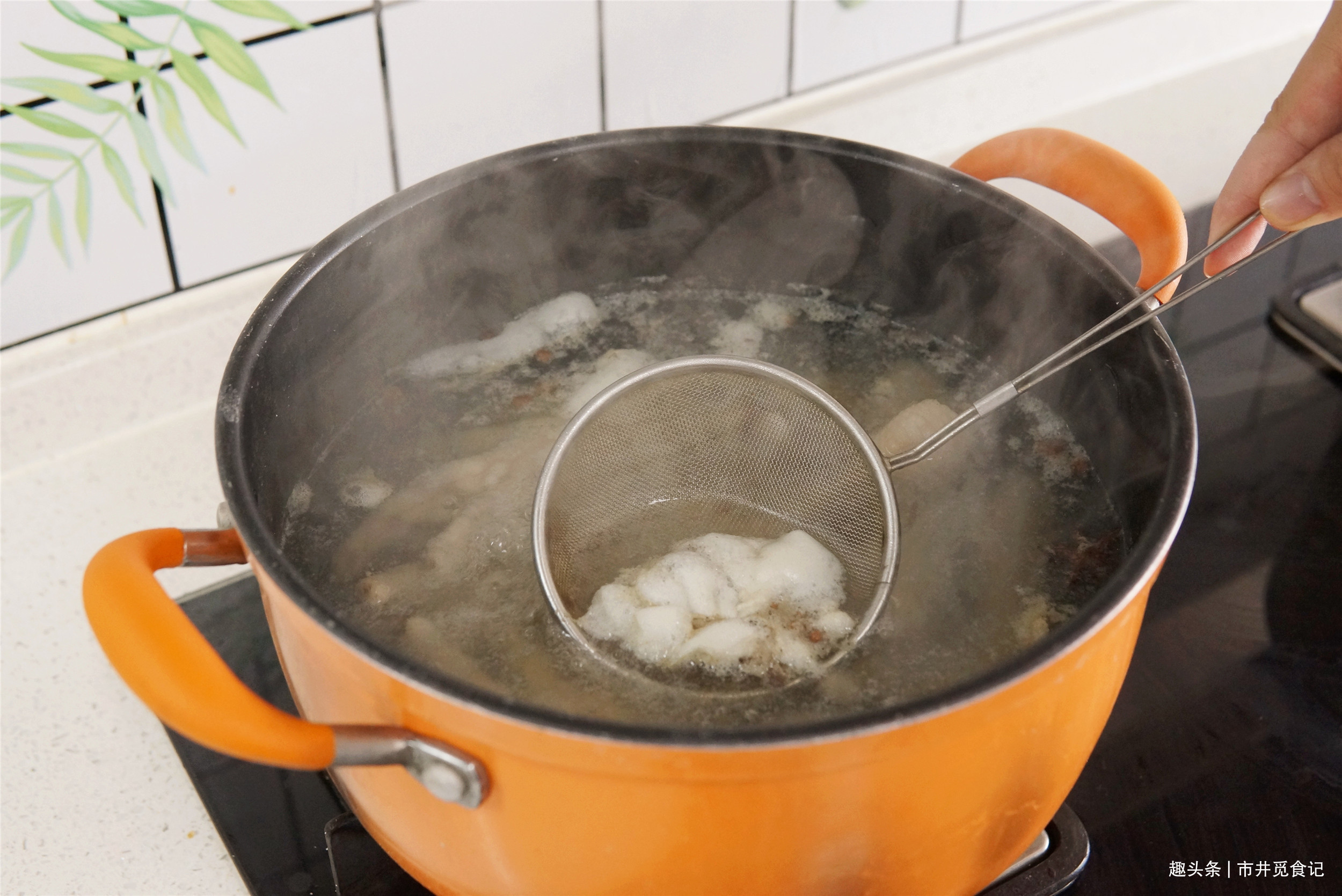 啤酒|夏天,这3样拌一起,放冰箱里随取随吃,当成下酒菜可真舒服啊