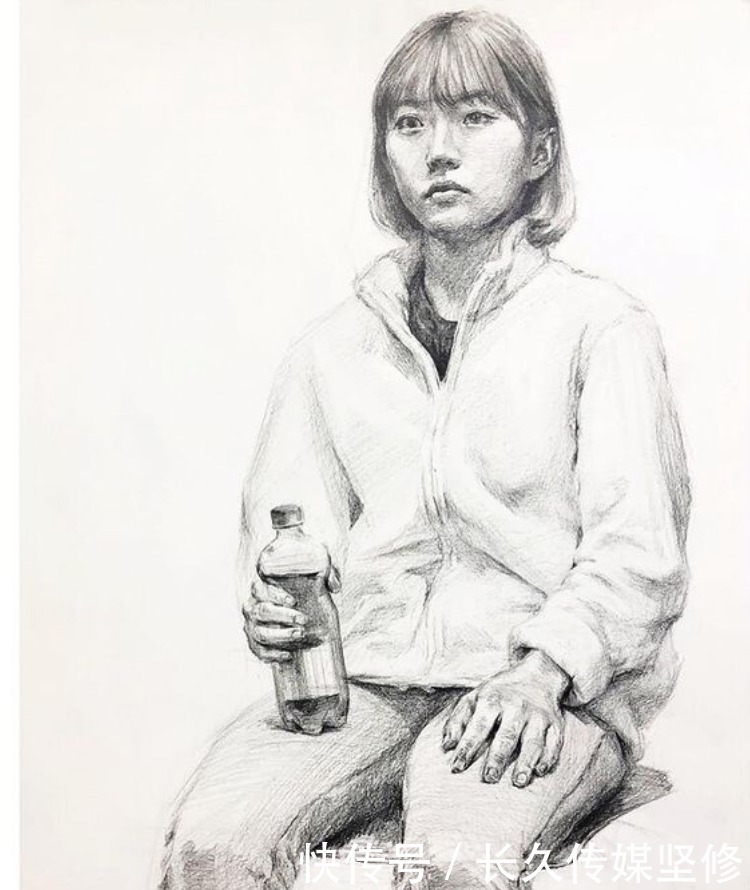 韩国全身像素描pk中国全身像素描,你怎么看?