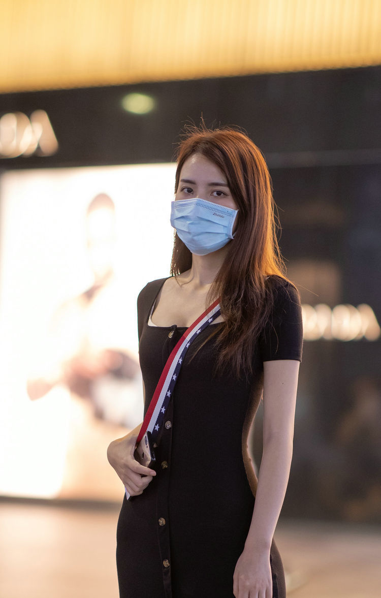 连衣裙|连衣裙的搭配会显得身材高挑,腿型纤细修长,适合腿短的女孩子