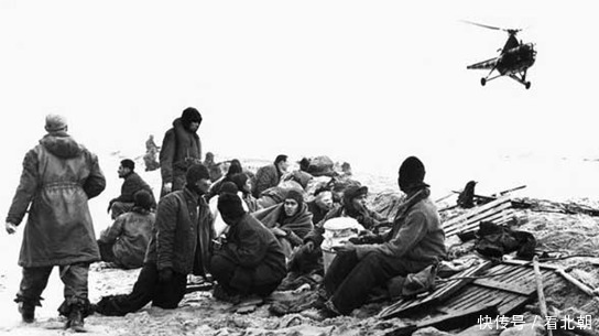 敌人|1个连阻击美军空降团,主峰阵地就2个班,坚守4天160人只剩30