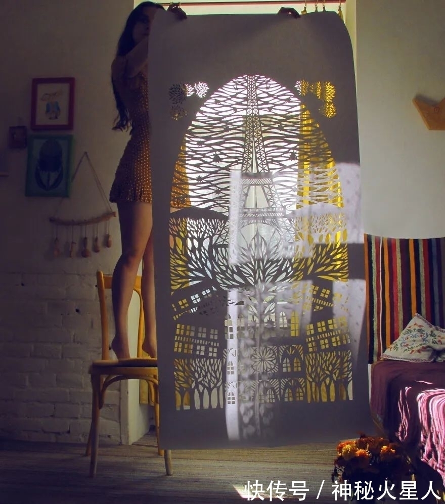 弗里达$她的剪纸作品太有想象力了!夸一句精美绝伦,一点也不过分