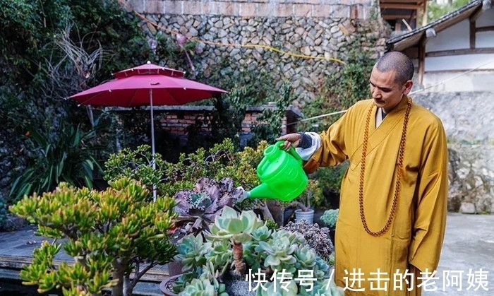 出家&“中国最帅和尚”释明心:放弃他人眼中的好生活,为何偏要出家?