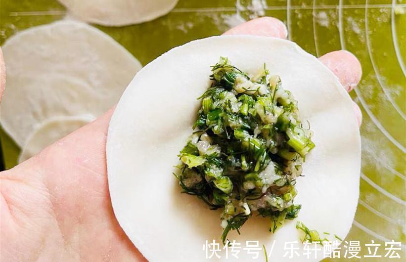 入秋后，吃白菜莲藕不如吃它，营养极高，女性要多吃，包饺子特香