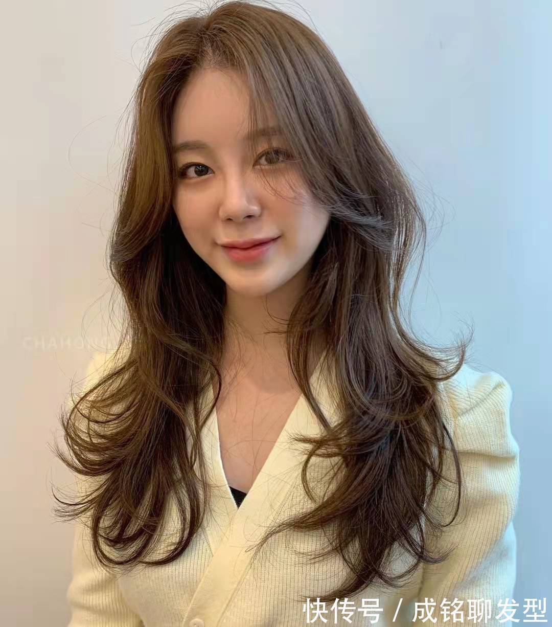 打理 烫法式卷步步惊云,烫羊毛卷大型翻车,还是“造型烫”比较靠谱