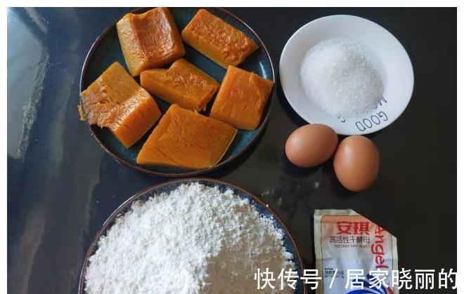 南瓜泥|无油无水健康南瓜饼,做法简单口感也不硬,家里老人点名要吃