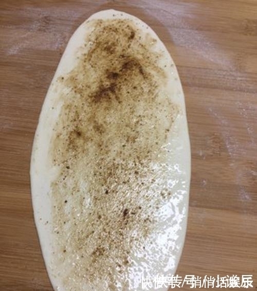 一斤面,一斤水,一碗芝麻,不用烤箱,不揉面,大人小孩都爱吃