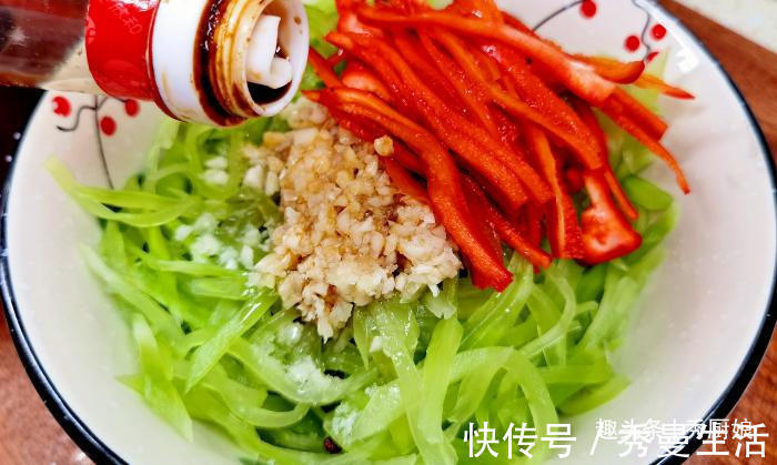 花椒粒|天热多吃此菜，营养特全面，清热解暑不上火，孩子成长发育正需要