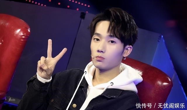 好声音夺冠后再次参赛，第一轮就被淘汰出局，被“打脸”的是谁