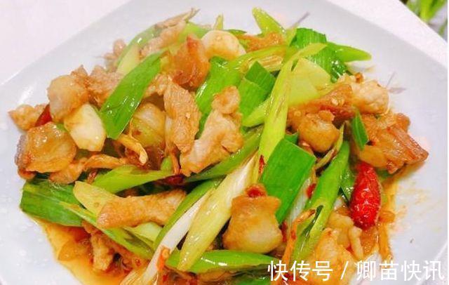 青椒|美食推荐青椒回锅肉、青椒炒猪脆骨、捞汁鸡翅、小炒肉的做法
