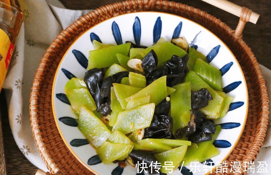 秋天,吃莲藕不如吃它,脆嫩爽口营养丰富,太适合秋天吃了